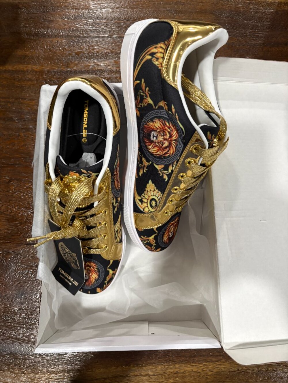 Tomson Lee Lion Gold Metallic Fashion Sneakers Men' sz 12 NEW